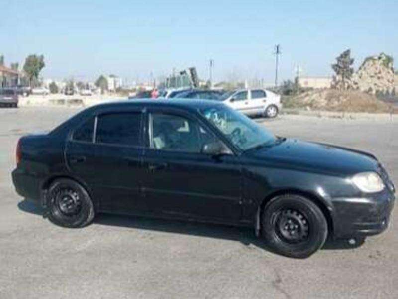 Hyundai Accent, 2005 il, 1.5 L, 370 000 km