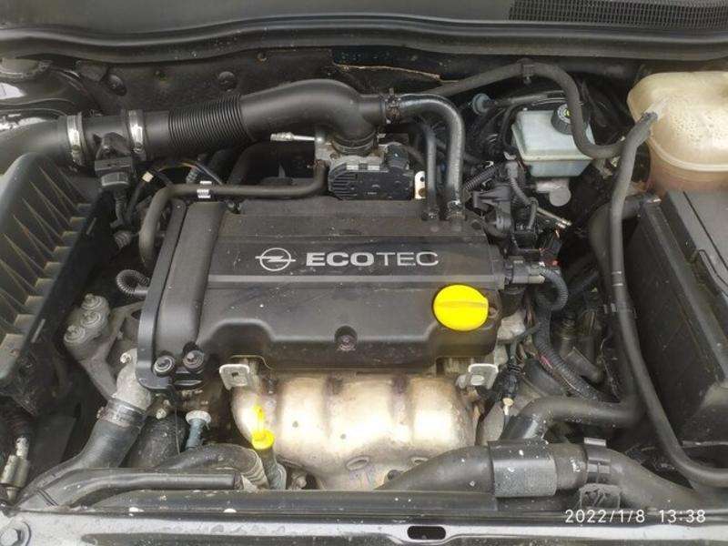 Opel Astra, 2010 il, 1.4 L, 226 000 km