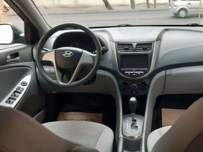 Hyundai Accent, 2017 il, 1.6 L, 65 000 km