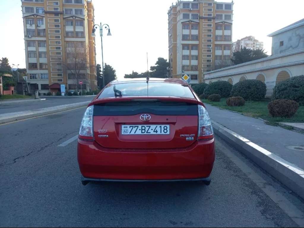 Toyota Prius, 2006 il, 1.5 L, 98 000 km