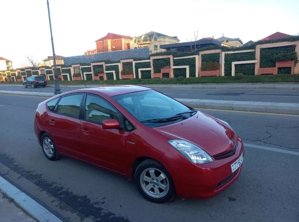 Toyota Prius, 2006 il, 1.5 L, 98 000 km