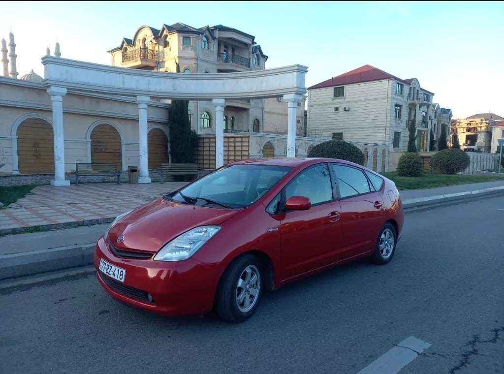 Toyota Prius, 2006 il, 1.5 L, 98 000 km