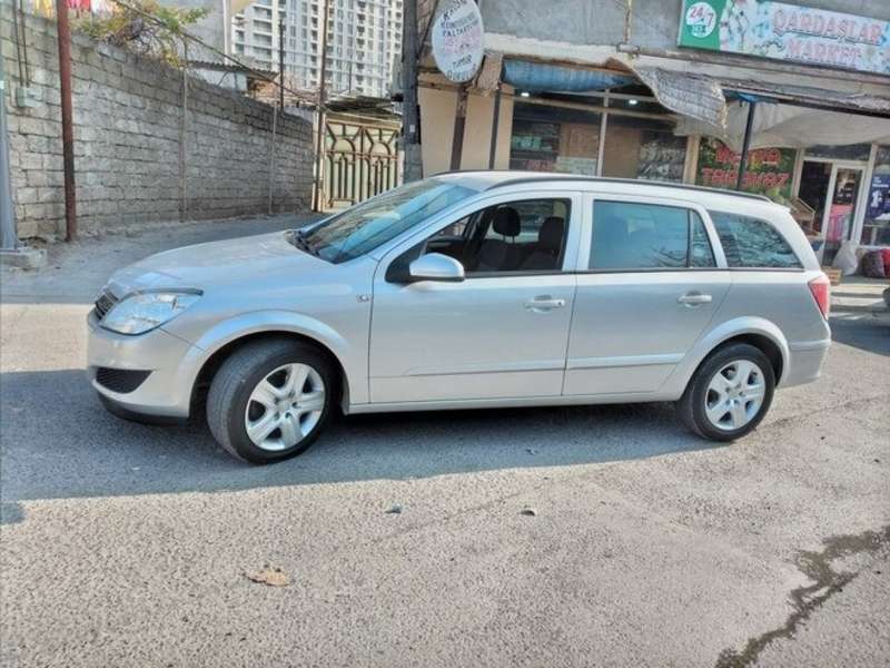 Opel Astra, 2008 il, 1.3 L, 205 000 km