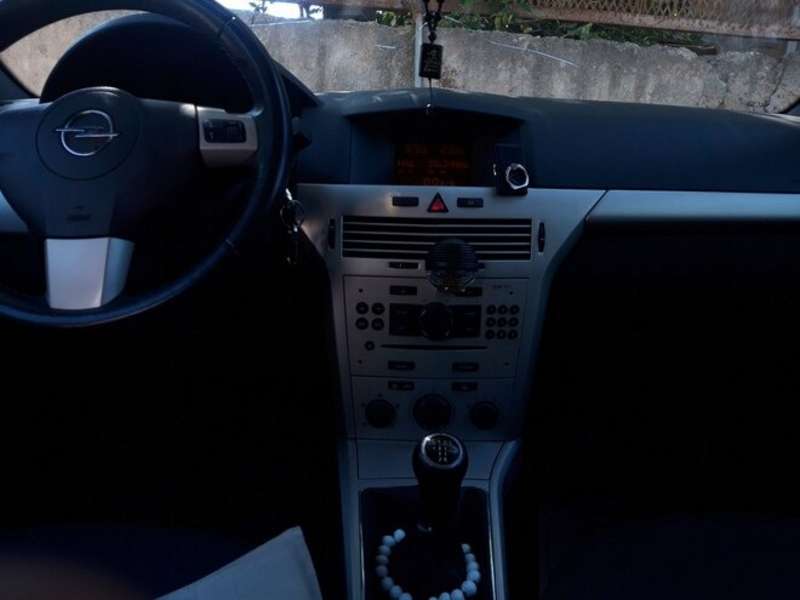 Opel Astra, 2008 il, 1.4 L, 199 000 km
