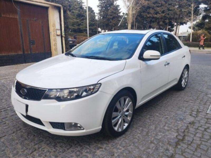 Kia Cerato, 2010 il, 1.6 L, 182 000 km