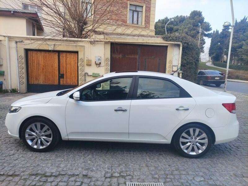 Kia Cerato, 2010 il, 1.6 L, 182 000 km