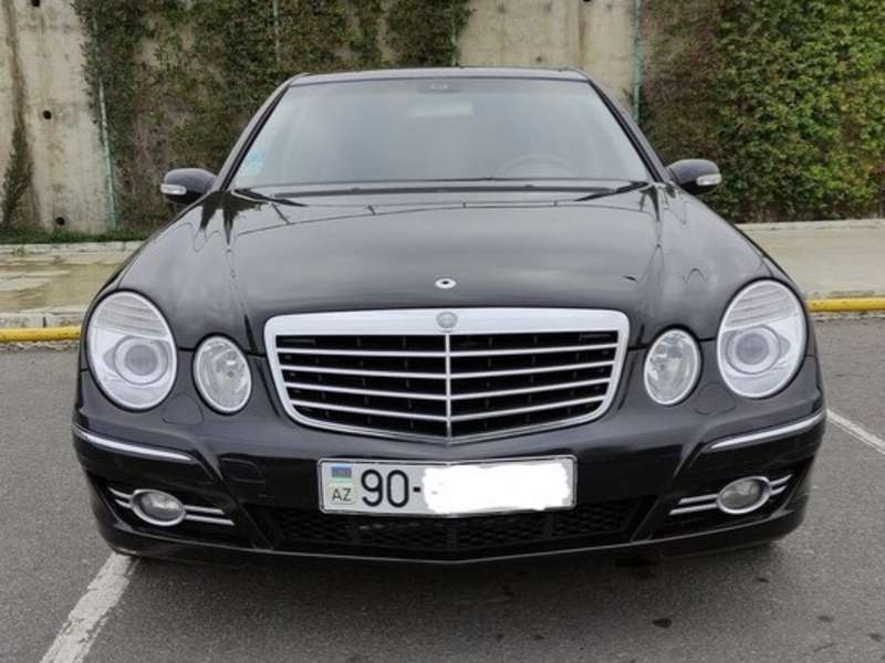 Mercedes E 240, 2003 il, 2.6 L, 263 900 km