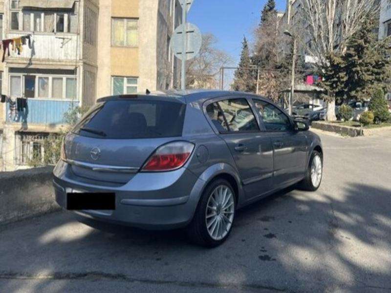 Opel Astra, 2005 il, 1.4 L, 240 000 km
