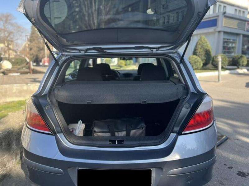 Opel Astra, 2005 il, 1.4 L, 240 000 km