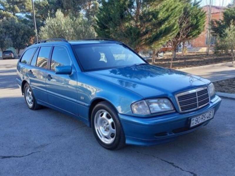 Mercedes C 220, 2000 il, 2.2 L, 270 522 km