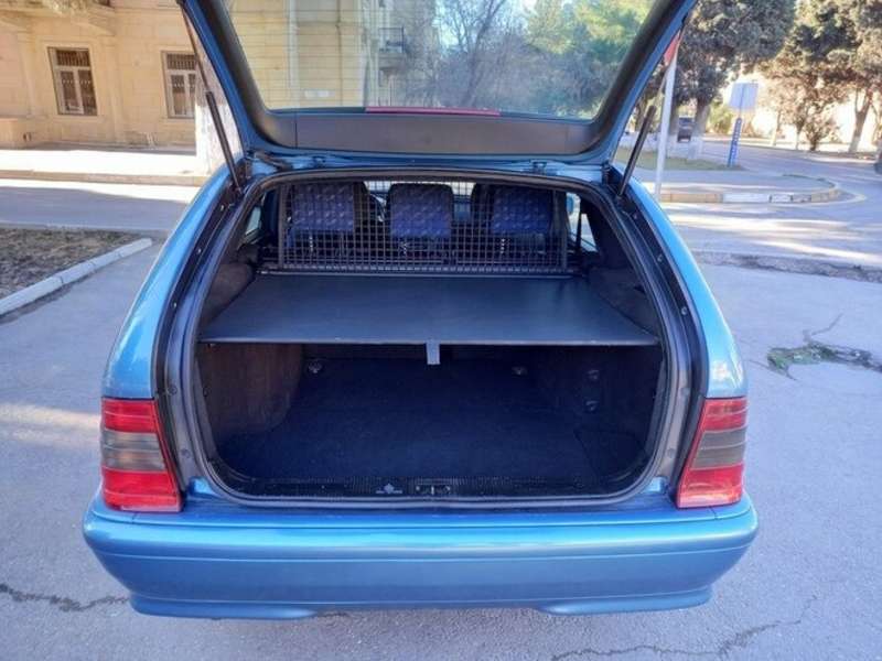 Mercedes C 220, 2000 il, 2.2 L, 270 522 km
