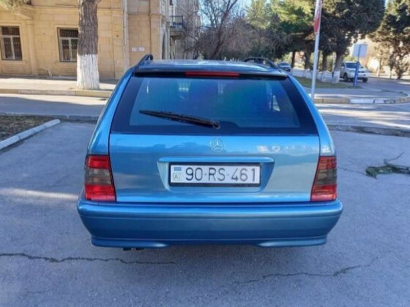 Mercedes C 220, 2000 il, 2.2 L, 270 522 km