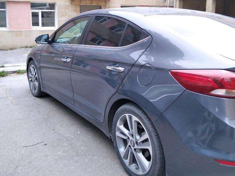 Hyundai Elantra, 2017 il, 2.0 L, 111 000 km
