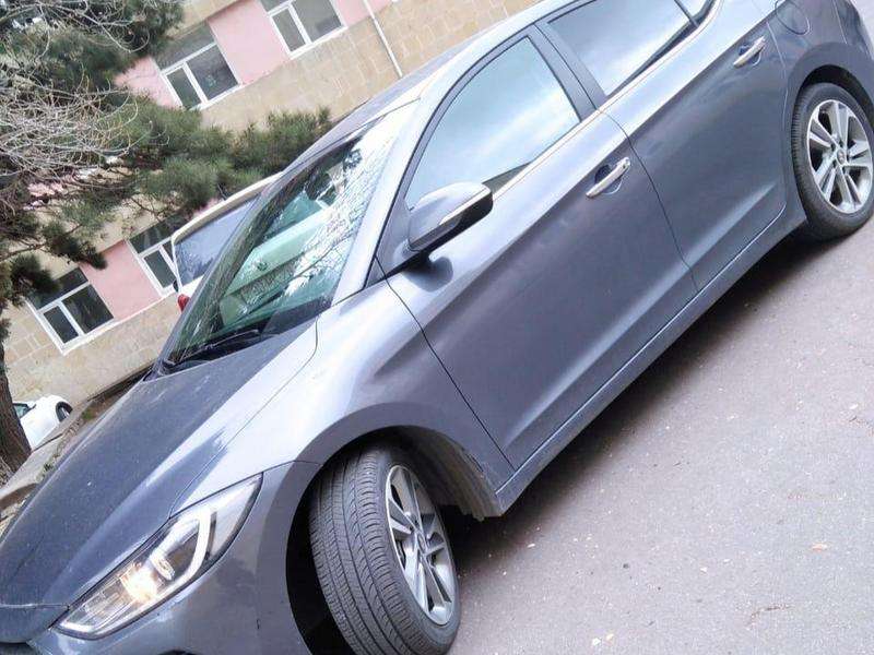 Hyundai Elantra, 2017 il, 2.0 L, 111 000 km