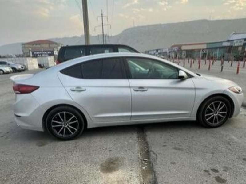 Hyundai Elantra, 2017 il, 2.0 L, 107 826 km