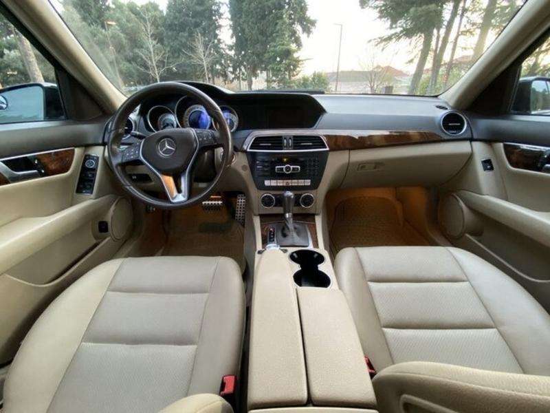 Mercedes C 250, 2012 il, 1.8 L, 118 000 km