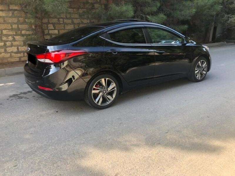 Hyundai Elantra, 2014 il, 1.8 L, 110 000 km