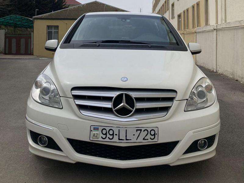 Mercedes B 180, 2009 il, 1.8 L, 106 000 km