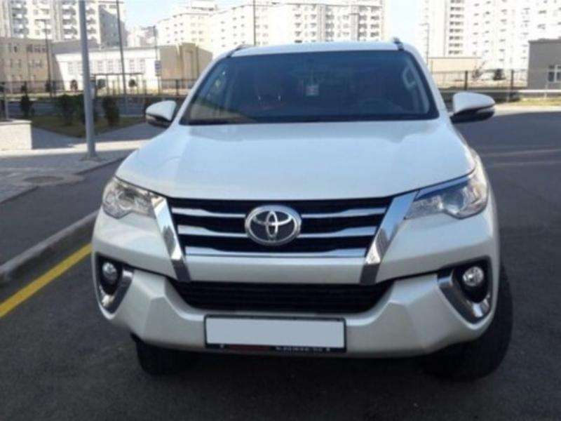 Toyota Fortuner, 2018 il, 2.7 L, 84 000 km