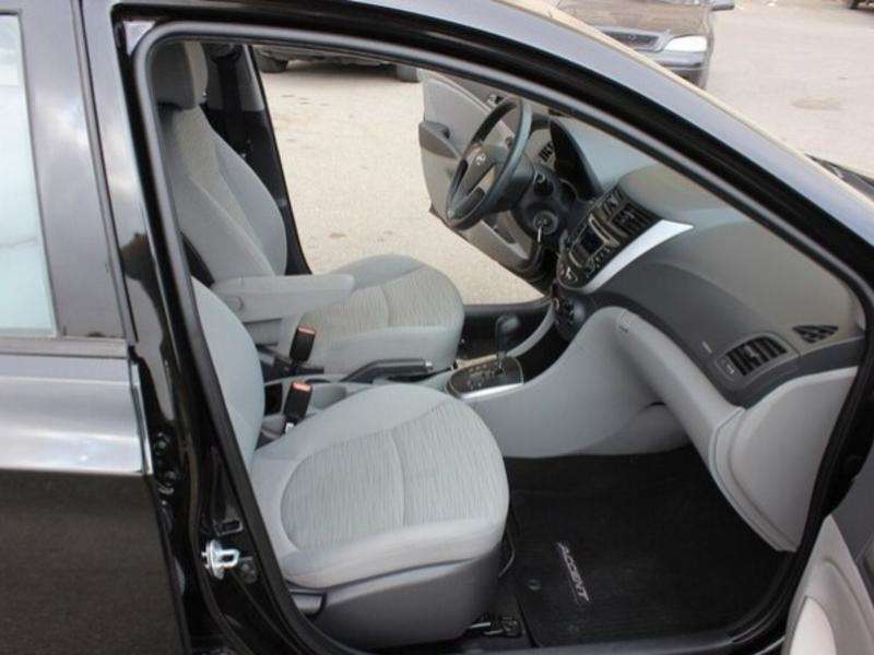 Hyundai Accent, 2015 il, 1.6 L, 38 711 km