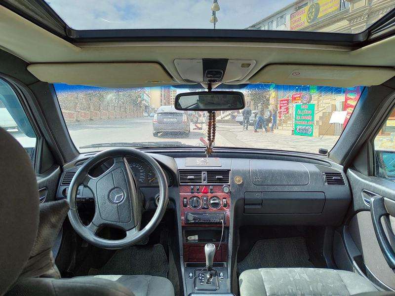 Mercedes C 180, 1999 il, 1.8 L, 343 168 km