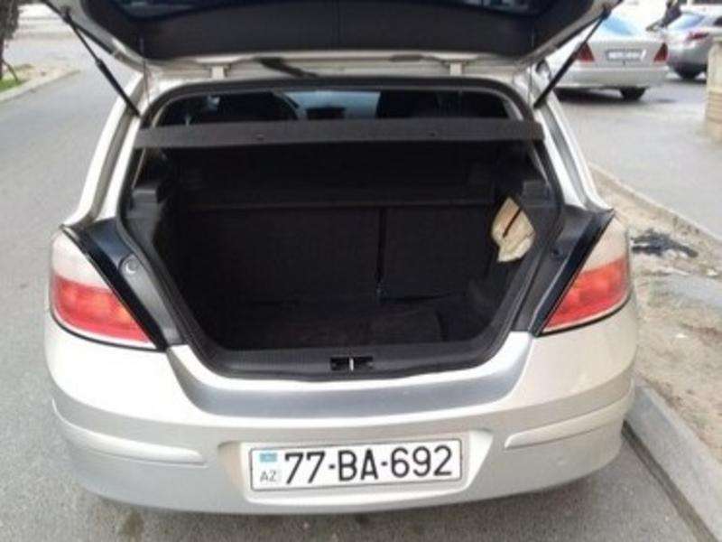 Opel Astra, 2005 il, 1.4 L, 198 000 km