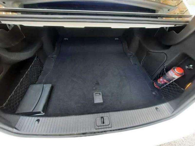 Mercedes E 220, 2014 il, 2.2 L, 274 000 km