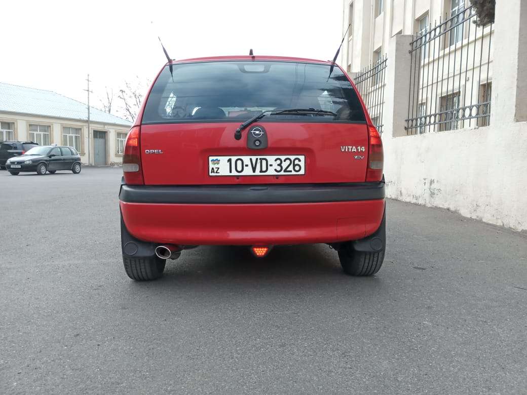 Opel Vita, 1999 il, 1.4 L, 246 000 km