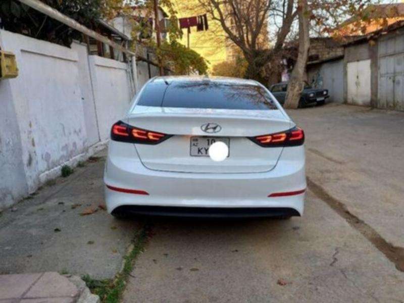 Hyundai Elantra, 2016 il, 1.4 L, 91 500 km