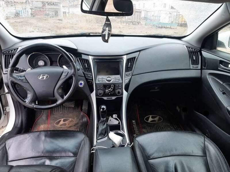 Hyundai Sonata, 2011 il, 2.0 L, 141 000 km