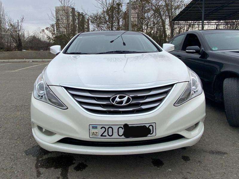 Hyundai Sonata, 2011 il, 2.0 L, 20 000 km