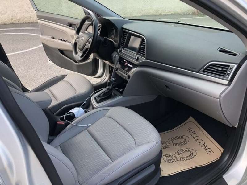 Hyundai Elantra, 2016 il, 2.0 L, 37 000 km