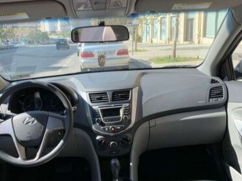 Hyundai Accent, 2016 il, 1.6 L, 27 000 km