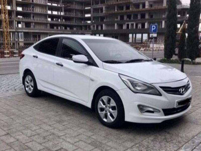 Hyundai Accent, 2014 il, 1.4 L, 130 000 km