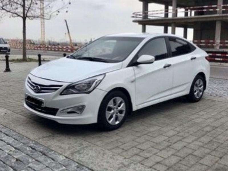 Hyundai Accent, 2014 il, 1.4 L, 130 000 km