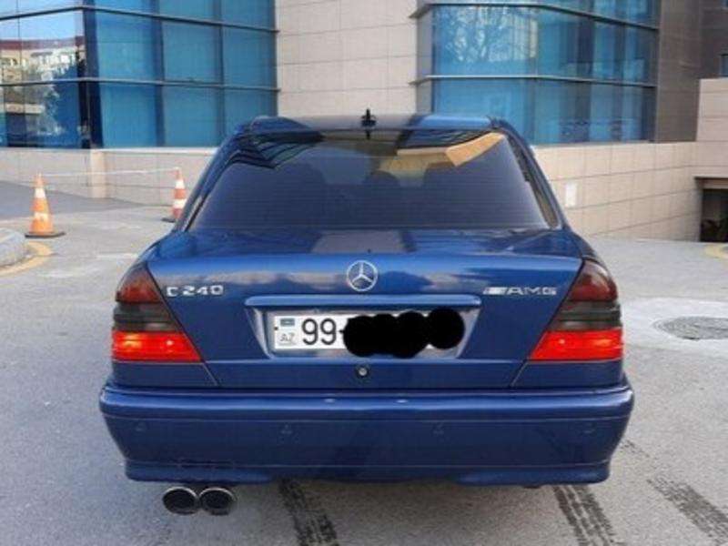 Mercedes C 240, 2000 il, 2.4 L, 276 000 km