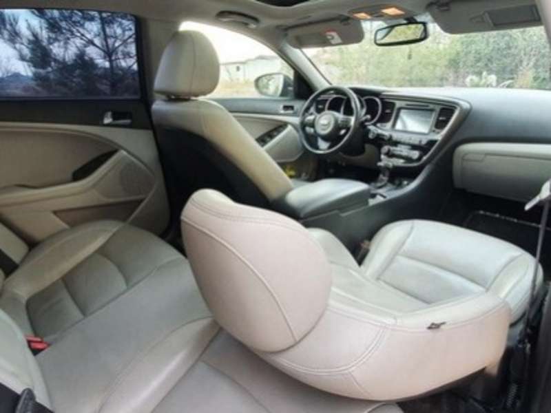 Kia Optima, 2014 il, 2.4 L, 104 000 km