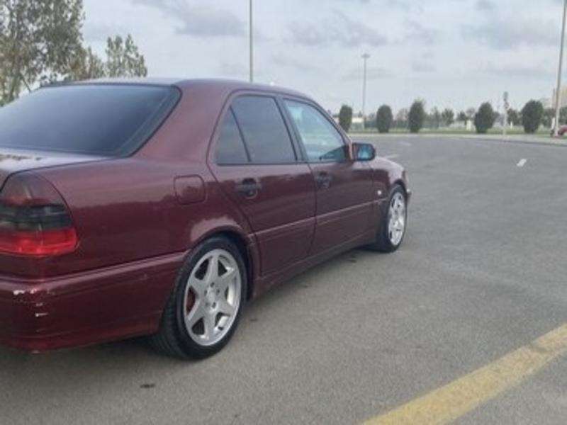 Mercedes C 240, 1999 il, 2.4 L, 290 000 km