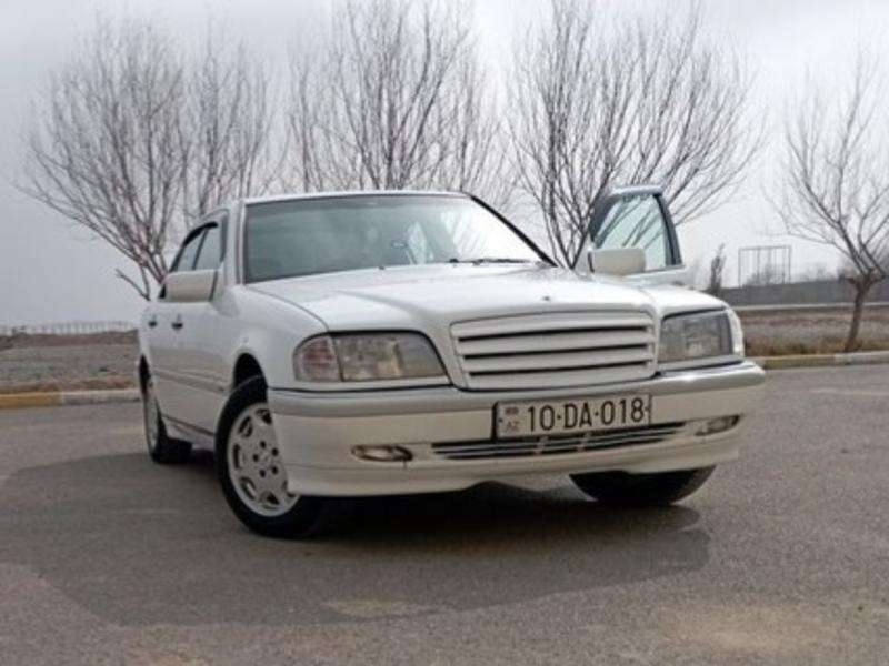 Mercedes C 280, 1994 il, 2.8 L, 235 000 km