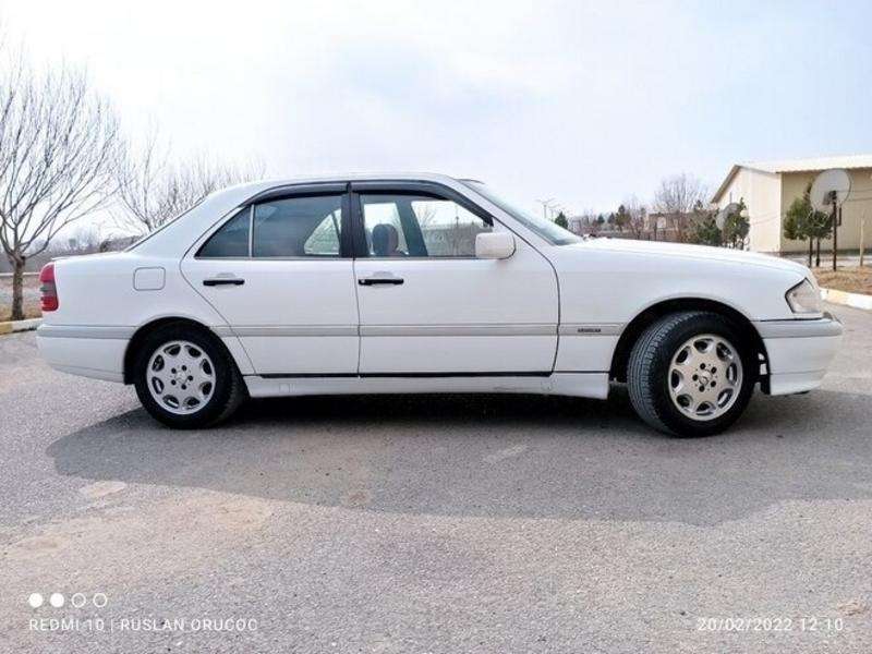 Mercedes C 280, 1994 il, 2.8 L, 235 000 km