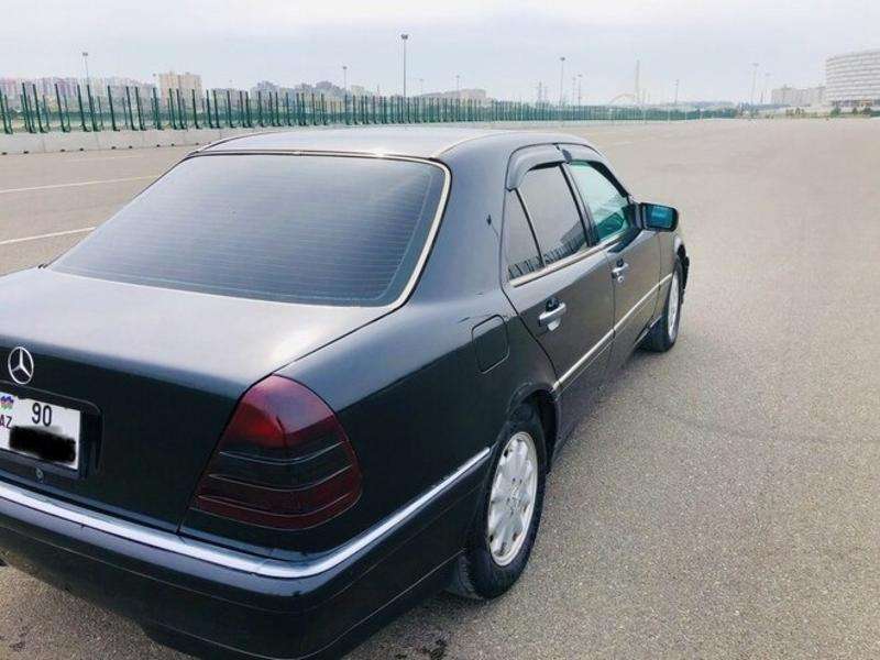 Mercedes C 280, 1995 il, 2.8 L, 313 327 km