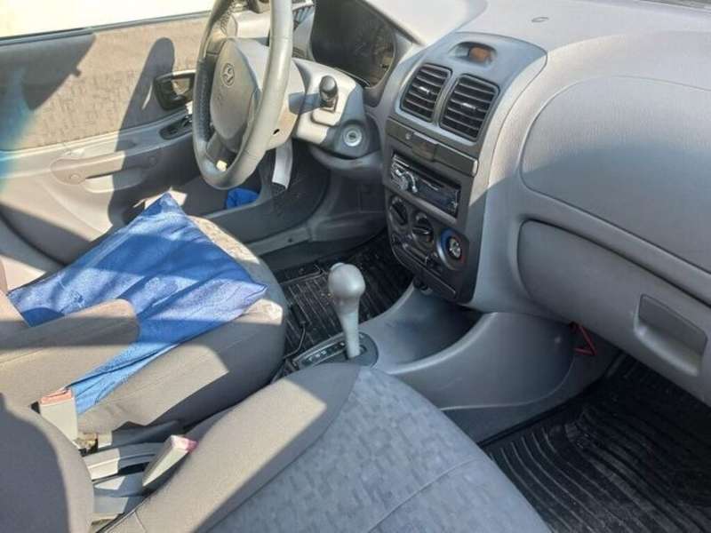 Hyundai Accent, 2004 il, 1.6 L, 204 938 km