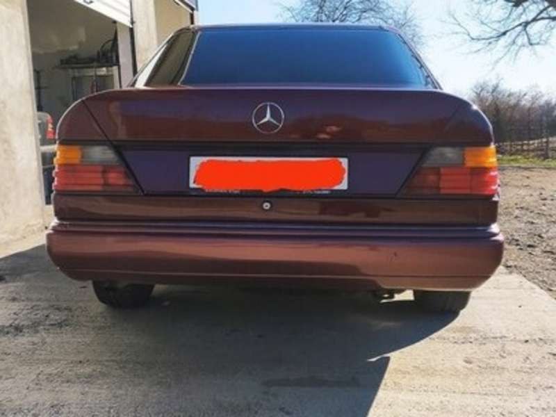 Mercedes E 200, 1990 il, 2.0 L, 461 749 km