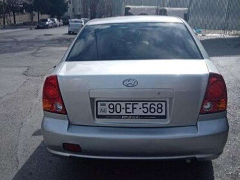 Hyundai Accent, 2004 il, 1.6 L, 420 000 km