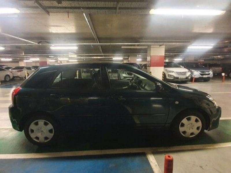 Toyota Corolla, 2010 il, 1.4 L, 89 000 km