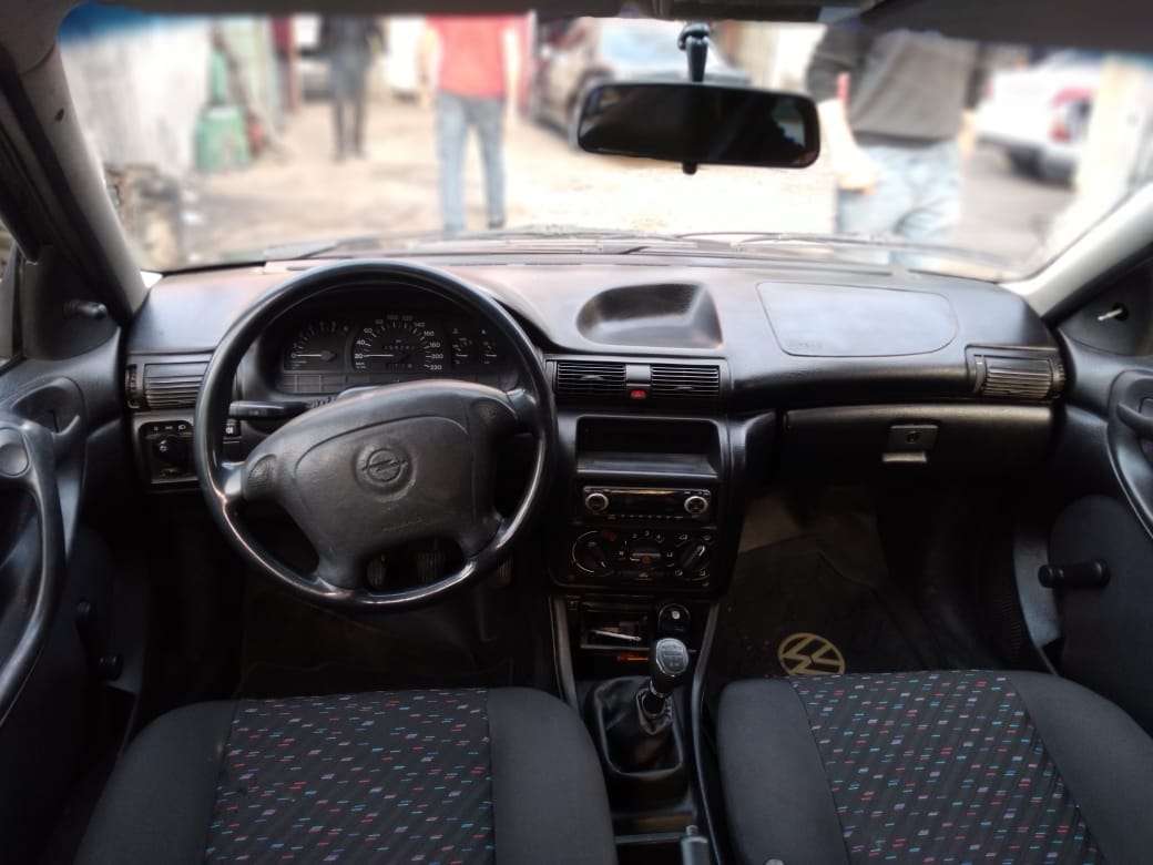 Opel Astra, 1996 il, 1.7 L, 1 700 km
