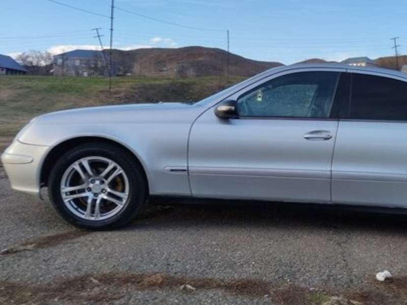 Mercedes E 270, 2002 il, 2.7 L, 477 000 km