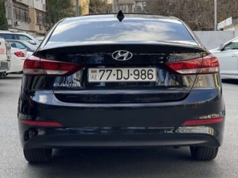 Hyundai Elantra, 2018 il, 2.0 L, 27 000 km