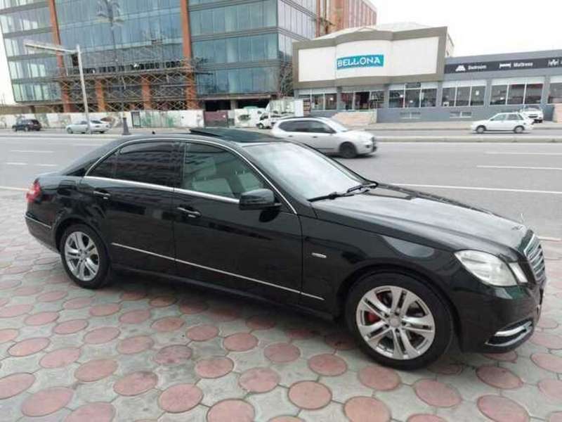 Mercedes E 250, 2010 il, 1.8 L, 250 000 km