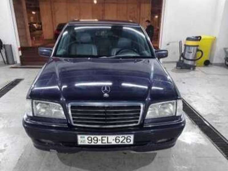 Mercedes C 240, 2000 il, 2.4 L, 270 000 km